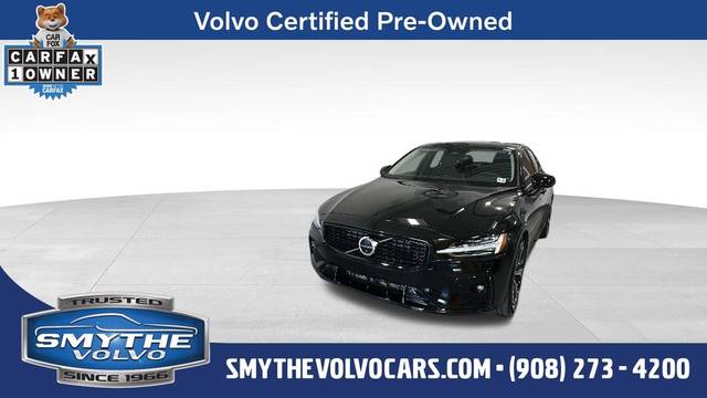 2023 Volvo S60 Plus Dark Theme AWD photo