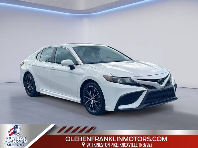 2023 Toyota Camry SE FWD photo