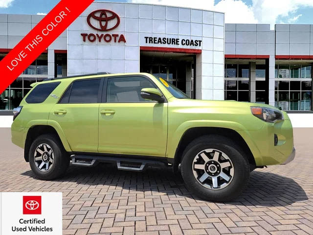 2023 Toyota 4Runner TRD Off Road Premium 4WD photo