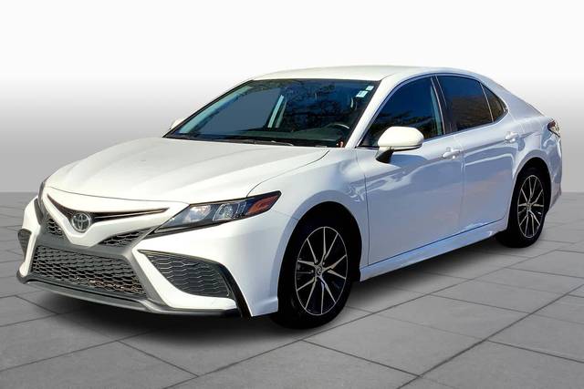 2023 Toyota Camry SE FWD photo