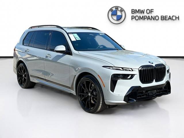 2023 BMW X7 xDrive40i AWD photo