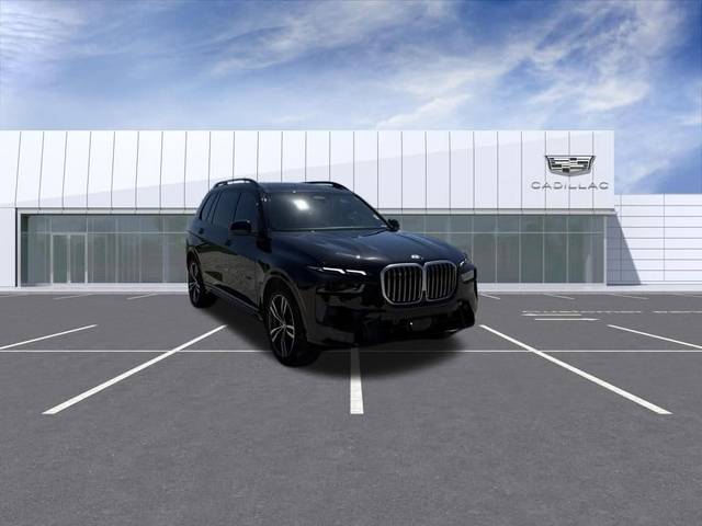 2023 BMW X7 xDrive40i AWD photo