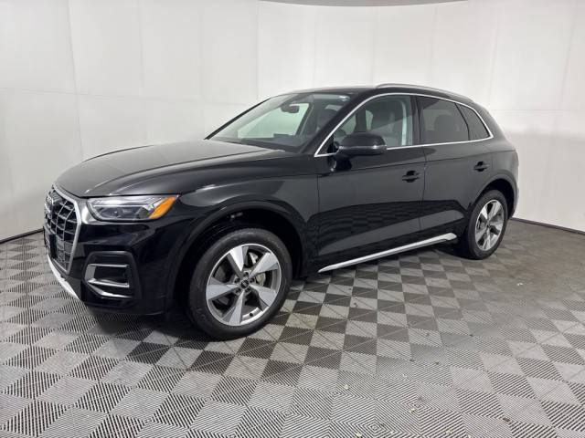 2023 Audi Q5 Premium Plus AWD photo