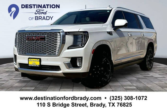2023 GMC Yukon XL Denali 4WD photo