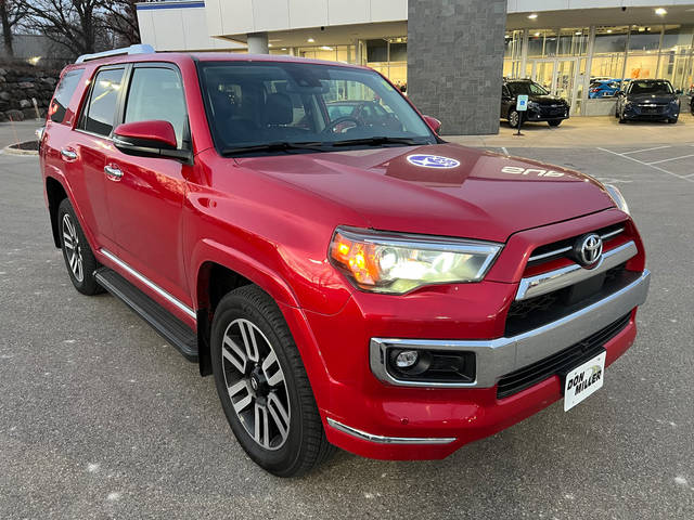 2023 Toyota 4Runner Limited 4WD photo