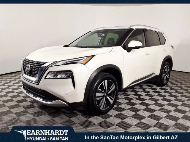 2023 Nissan Rogue Platinum FWD photo