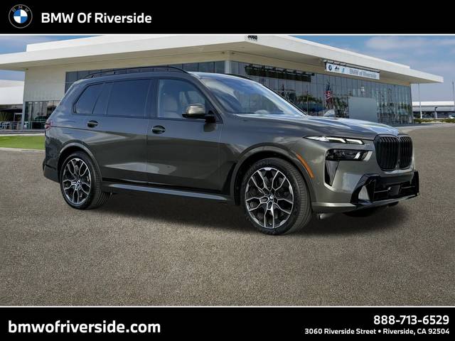 2023 BMW X7 xDrive40i AWD photo