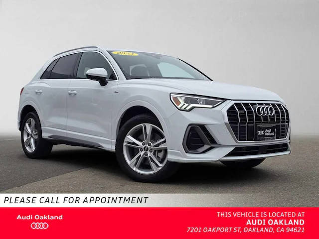 2023 Audi Q3 S line Premium AWD photo