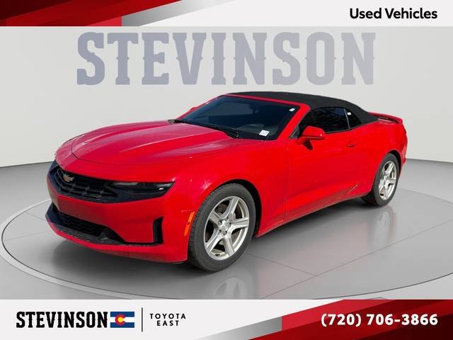 2020 Chevrolet Camaro 1LT RWD photo