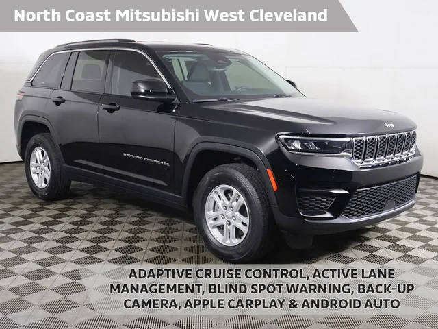 2023 Jeep Grand Cherokee Laredo 4WD photo