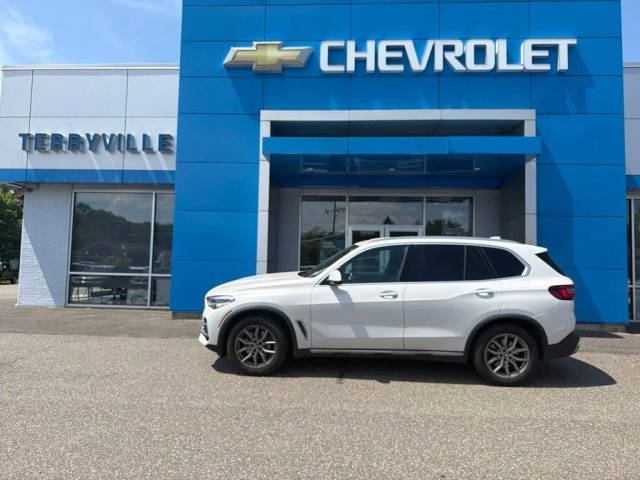 2023 BMW X5 xDrive40i AWD photo