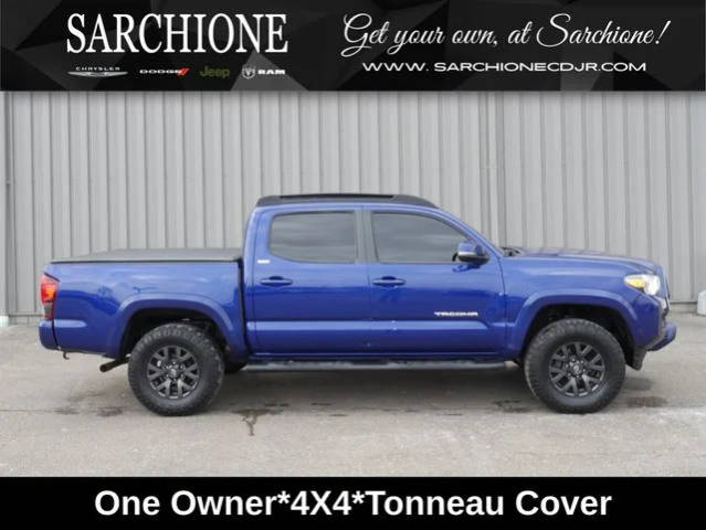 2023 Toyota Tacoma SR5 4WD photo