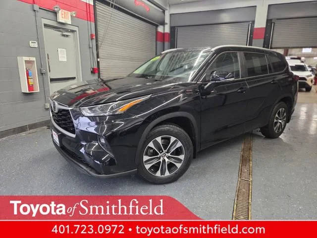 2023 Toyota Highlander XLE AWD photo
