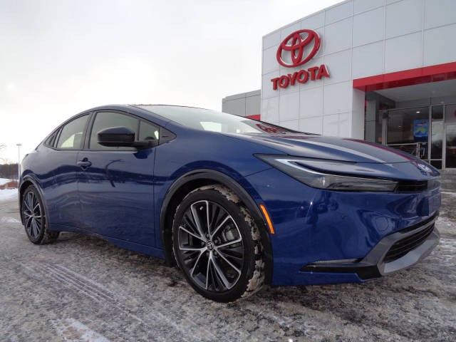 2023 Toyota Prius XLE FWD photo