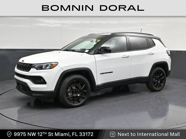 2023 Jeep Compass Altitude 4WD photo