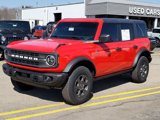 2023 Ford Bronco 4 Door Black Diamond 4WD photo