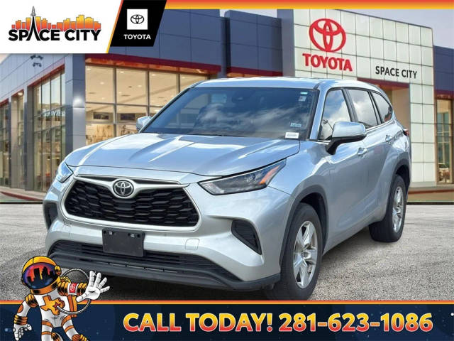 2023 Toyota Highlander L FWD photo