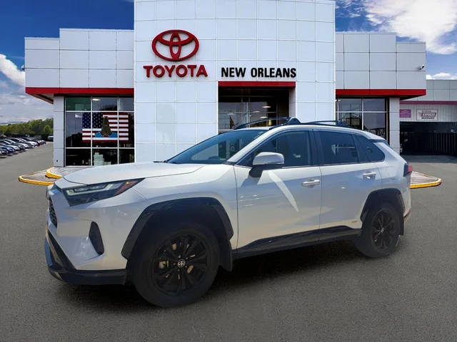 2023 Toyota RAV4 Hybrid SE AWD photo