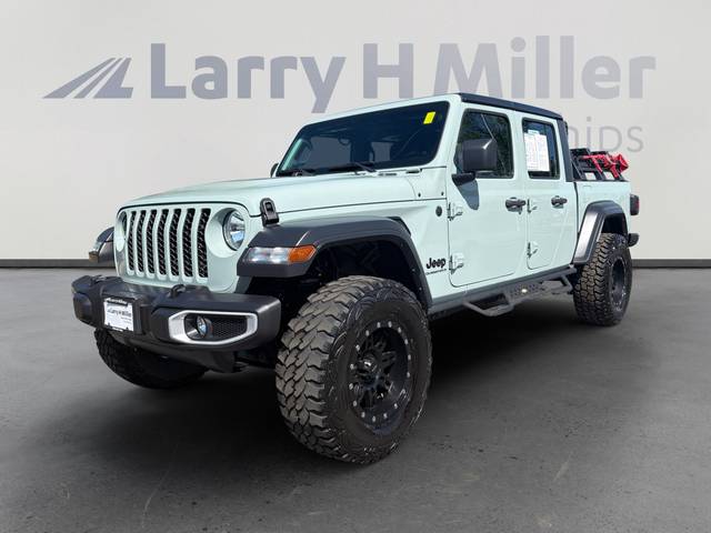 2023 Jeep Gladiator Sport 4WD photo