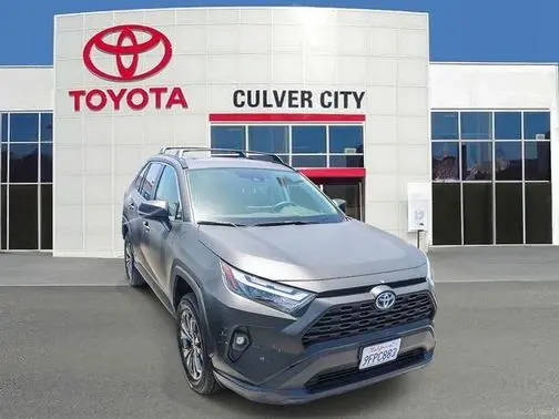 2023 Toyota RAV4 Hybrid XLE Premium AWD photo