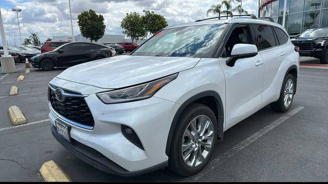 2023 Toyota Highlander Limited AWD photo