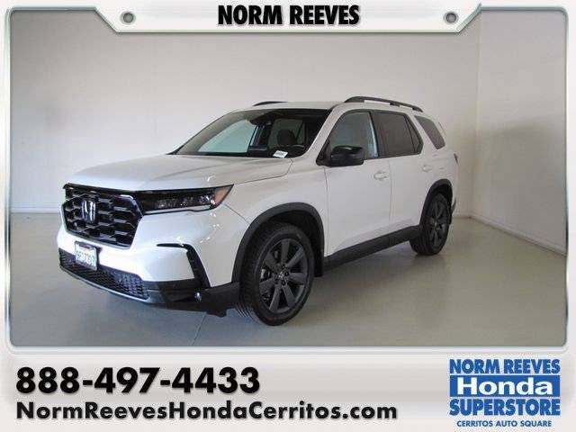 2023 Honda Pilot Sport FWD photo