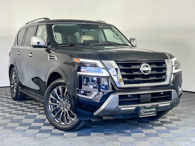 2023 Nissan Armada Platinum 4WD photo