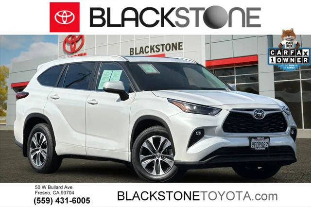 2023 Toyota Highlander XLE FWD photo