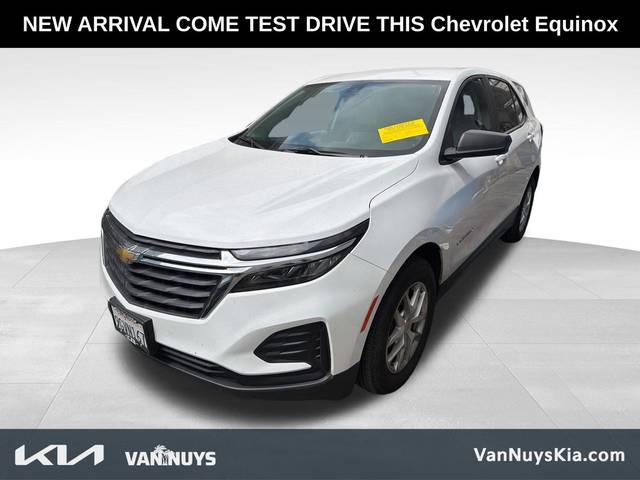 2023 Chevrolet Equinox LS FWD photo