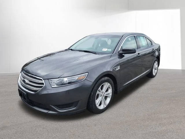 2016 Ford Taurus SE FWD photo