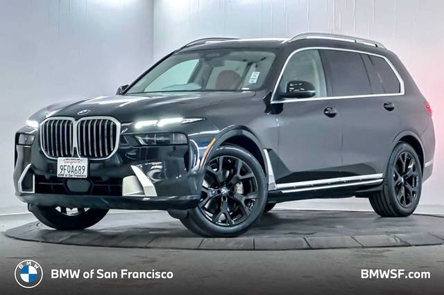 2023 BMW X7 xDrive40i AWD photo