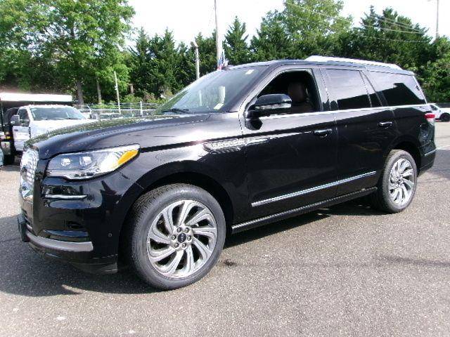 2023 Lincoln Navigator Reserve 4WD photo