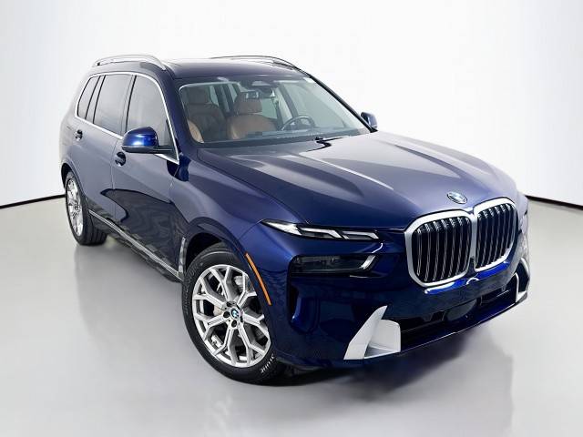 2023 BMW X7 xDrive40i AWD photo
