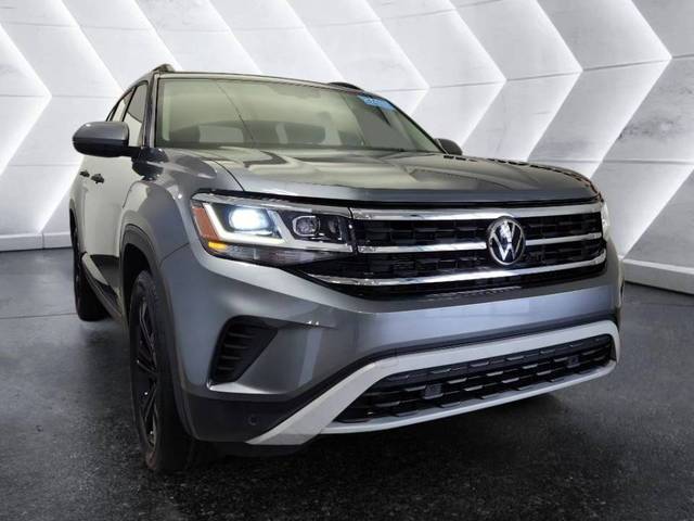2023 Volkswagen Atlas 3.6L V6 SE w/Technology FWD photo