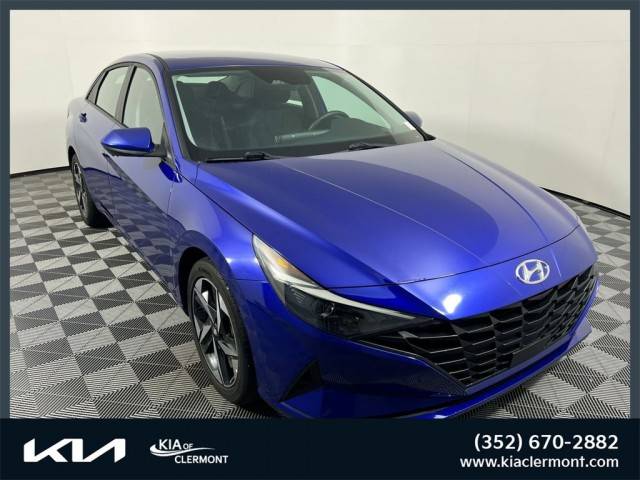 2023 Hyundai Elantra SEL FWD photo