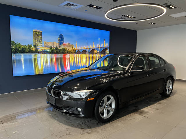2015 BMW 3 Series 320i xDrive AWD photo