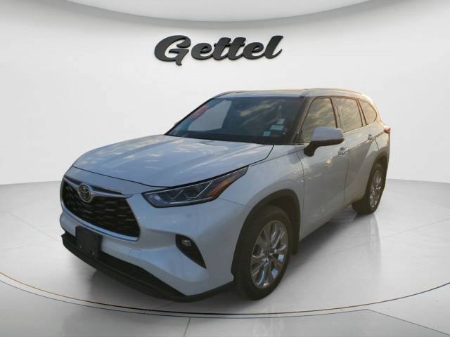 2023 Toyota Highlander Limited AWD photo