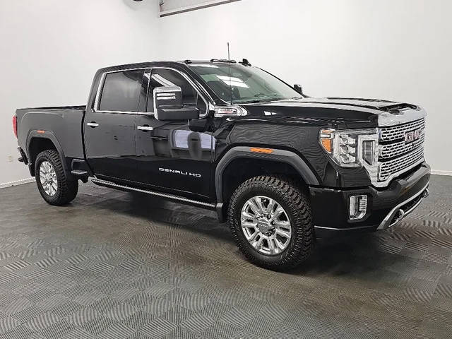 2023 GMC Sierra 2500HD Denali 4WD photo