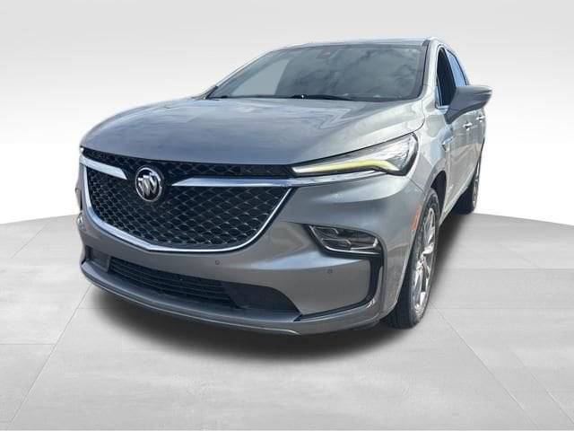 2023 Buick Enclave Avenir AWD photo