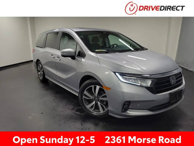 2023 Honda Odyssey Touring FWD photo