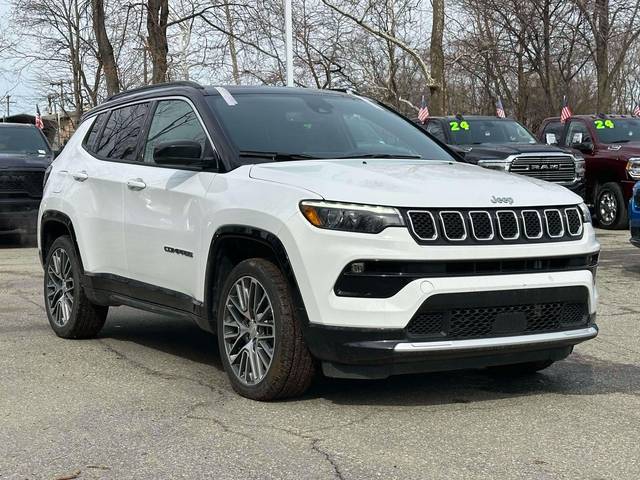 2023 Jeep Compass Limited 4WD photo
