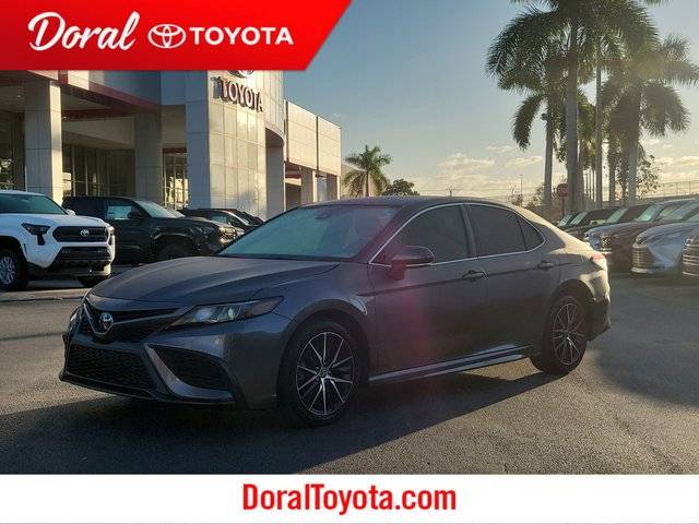 2023 Toyota Camry SE FWD photo