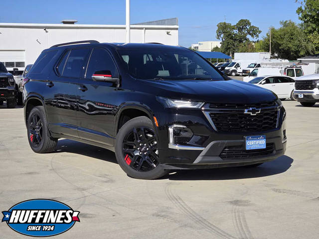 2023 Chevrolet Traverse Premier FWD photo