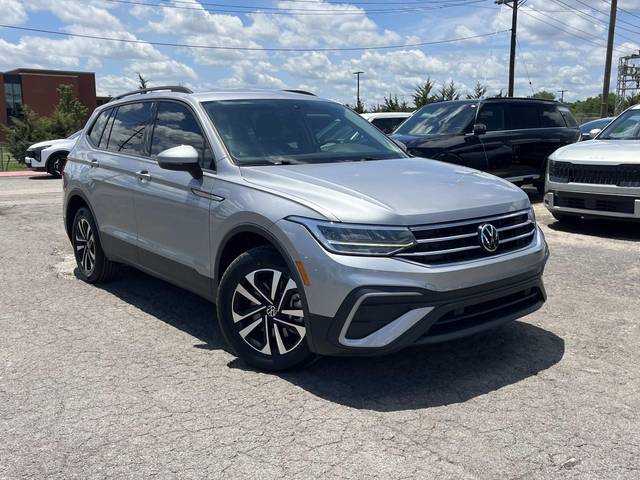 2023 Volkswagen Tiguan S FWD photo