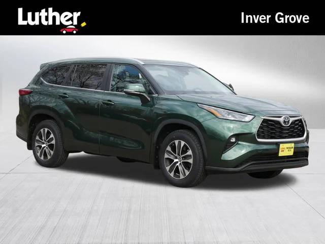 2023 Toyota Highlander XLE AWD photo