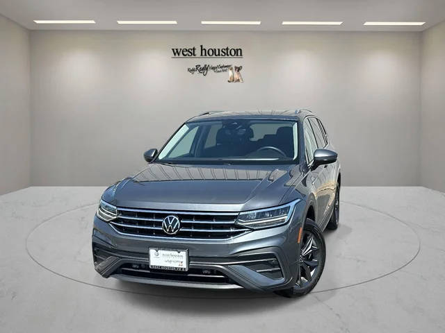 2023 Volkswagen Tiguan SE FWD photo