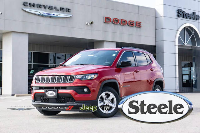 2023 Jeep Compass Latitude 4WD photo