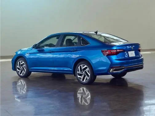 2023 Volkswagen Jetta SEL FWD photo