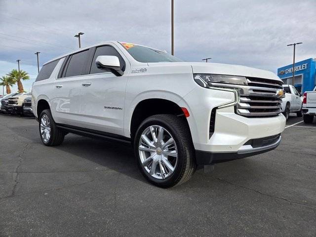 2023 Chevrolet Suburban High Country 4WD photo