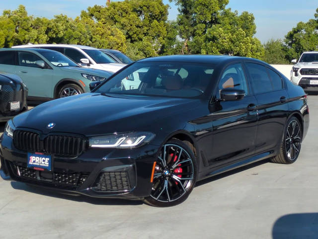 2023 BMW 5 Series 530i RWD photo